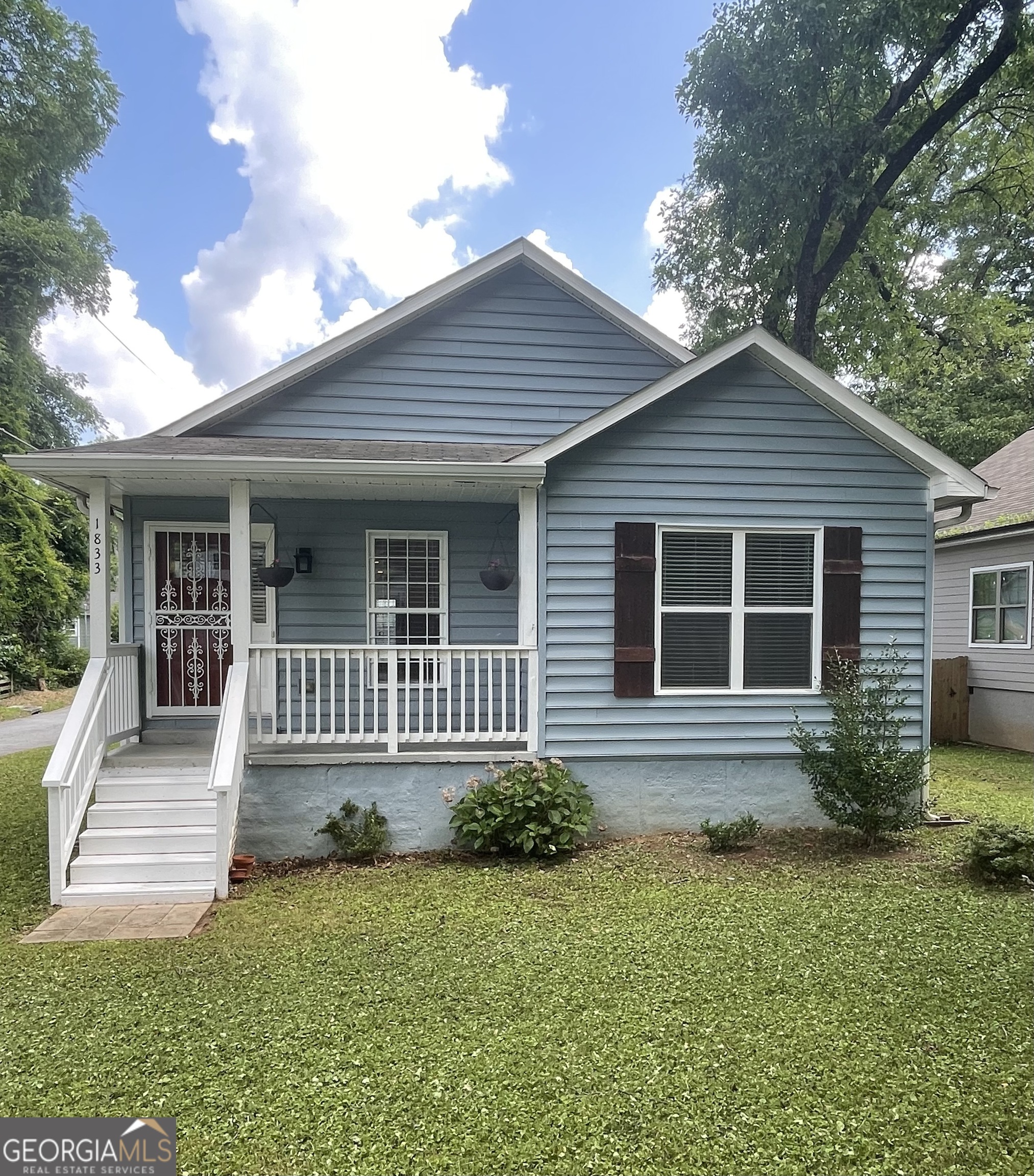 1833 Phillips Avenue East Point GA 30344