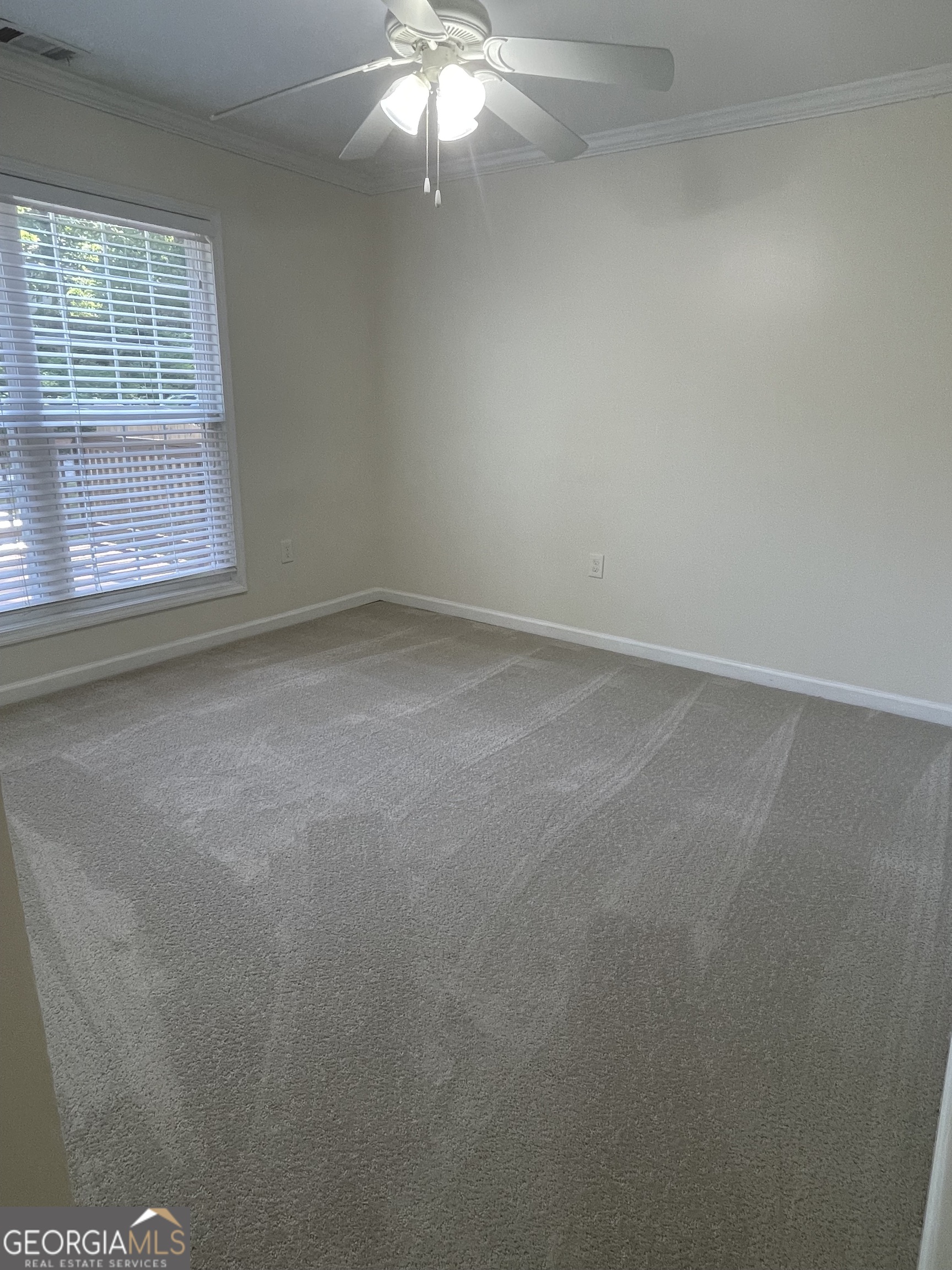 1833 Phillips Avenue East Point GA 30344