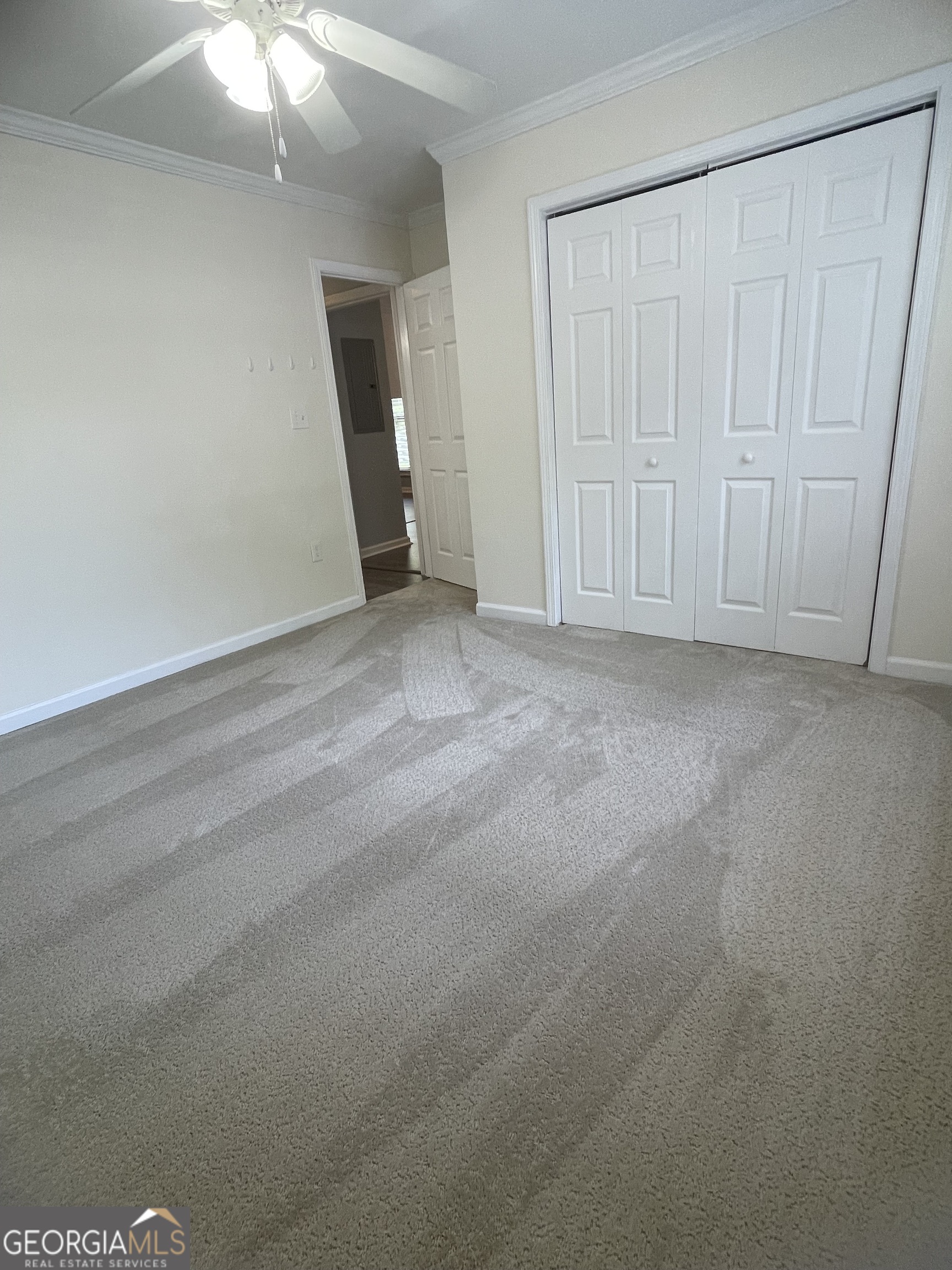 1833 Phillips Avenue East Point GA 30344