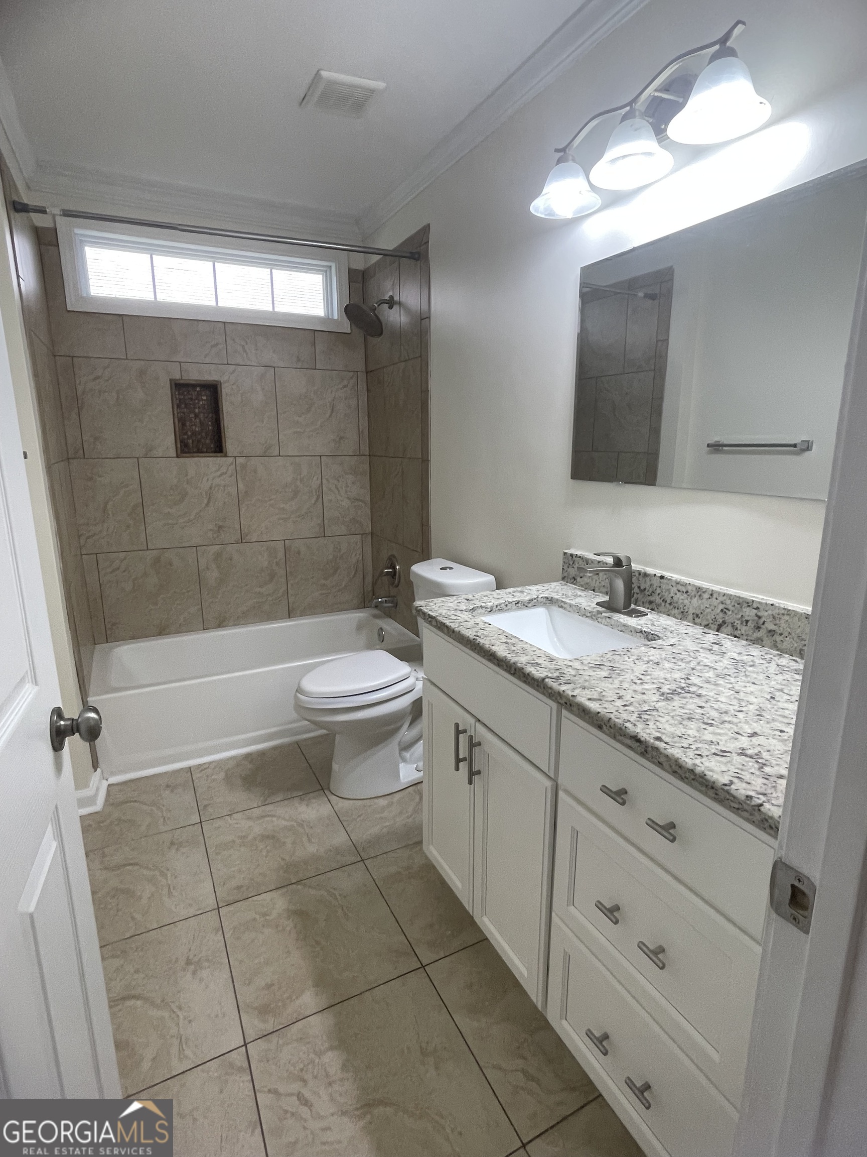 1833 Phillips Avenue East Point GA 30344