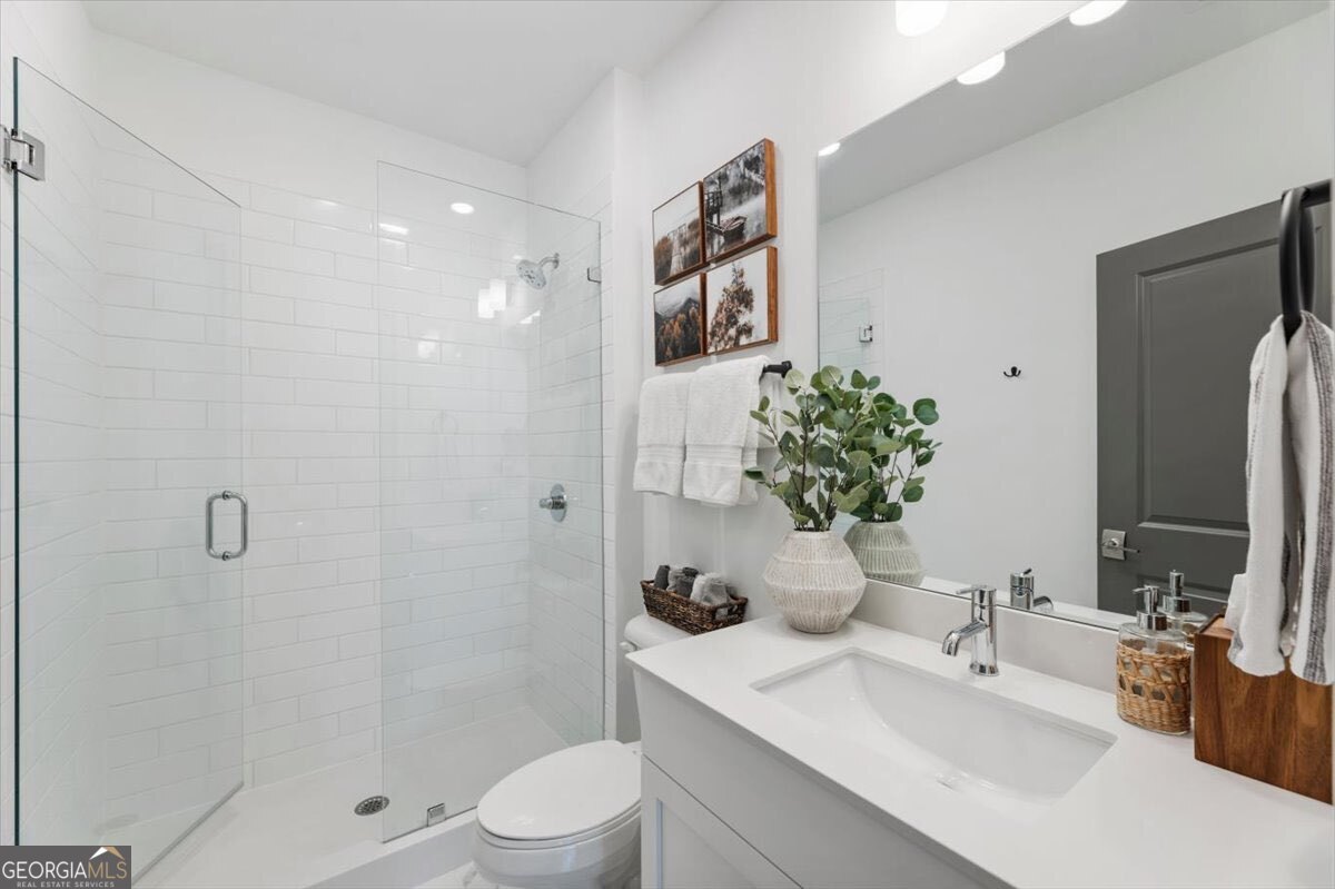 454 Burton Drive Alpharetta GA 30009
