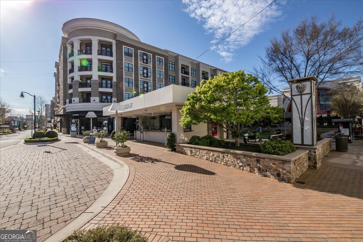 454 Burton Drive Alpharetta GA 30009