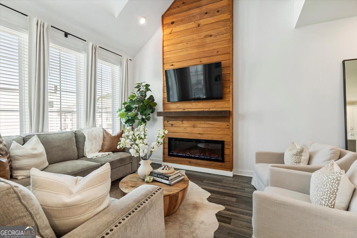 454 Burton Drive Alpharetta GA 30009