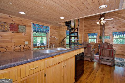 10475 War Woman Road Clayton GA 30525