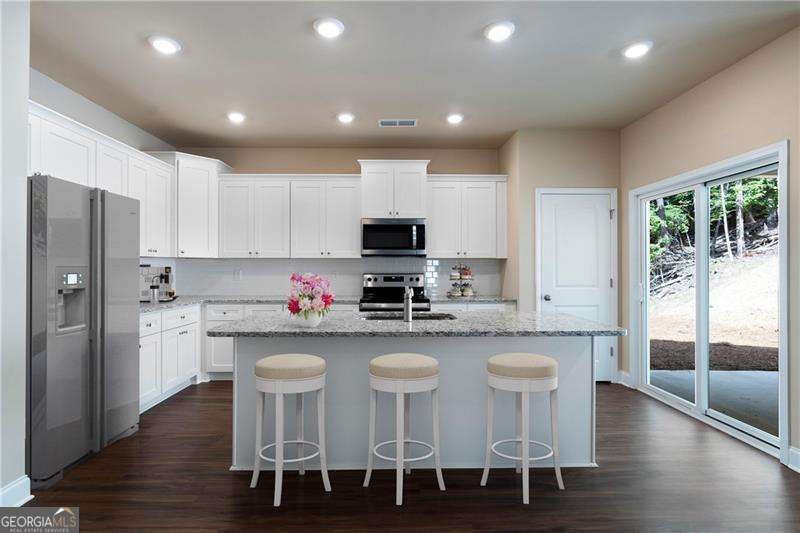 137 Bear Drive Waleska GA 30183