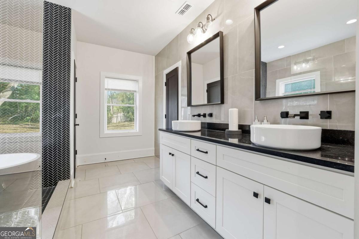 1973 Glendale Drive Decatur GA 30032