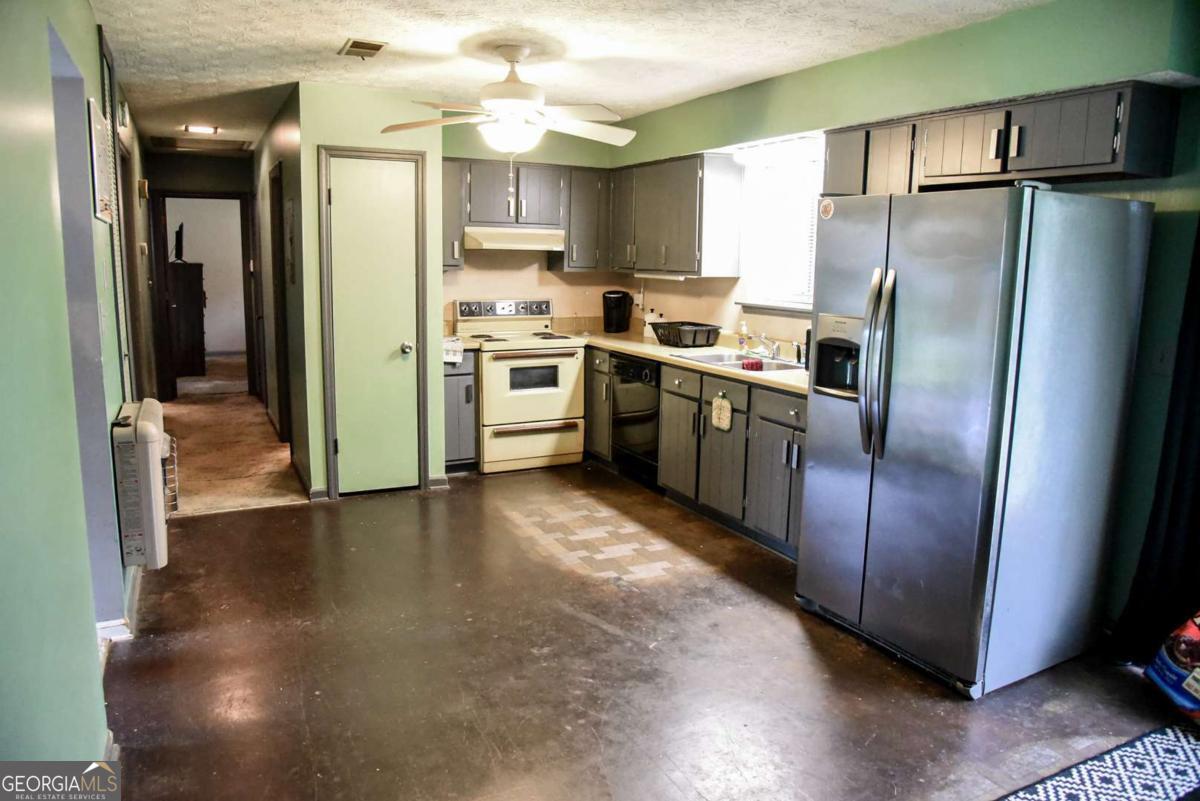 8943 Gatewood Circle Jonesboro GA 30238