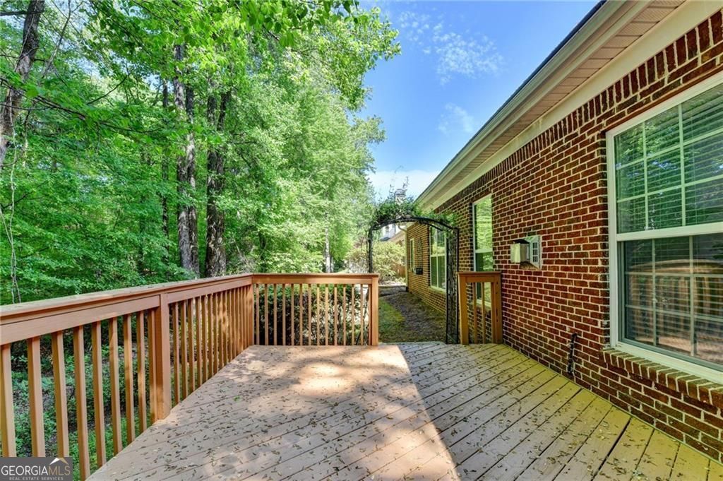 678 Retreat Drive Dacula GA 30019