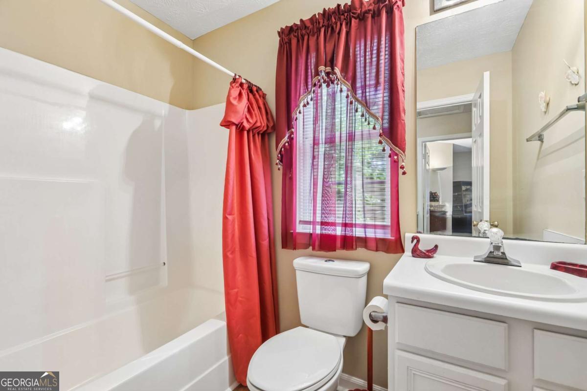 1068 Shadow Lake Drive Lithonia GA 30058