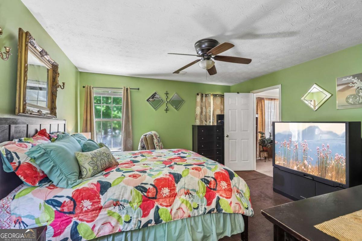 1068 Shadow Lake Drive Lithonia GA 30058