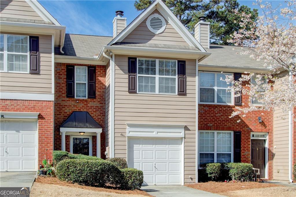 27 Oak Green Drive Lawrenceville GA 30044