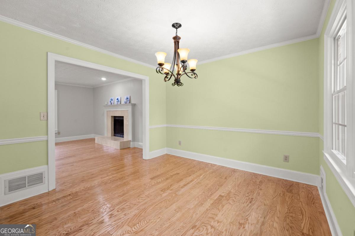 1020 Forest Park Lane Suwanee GA 30024