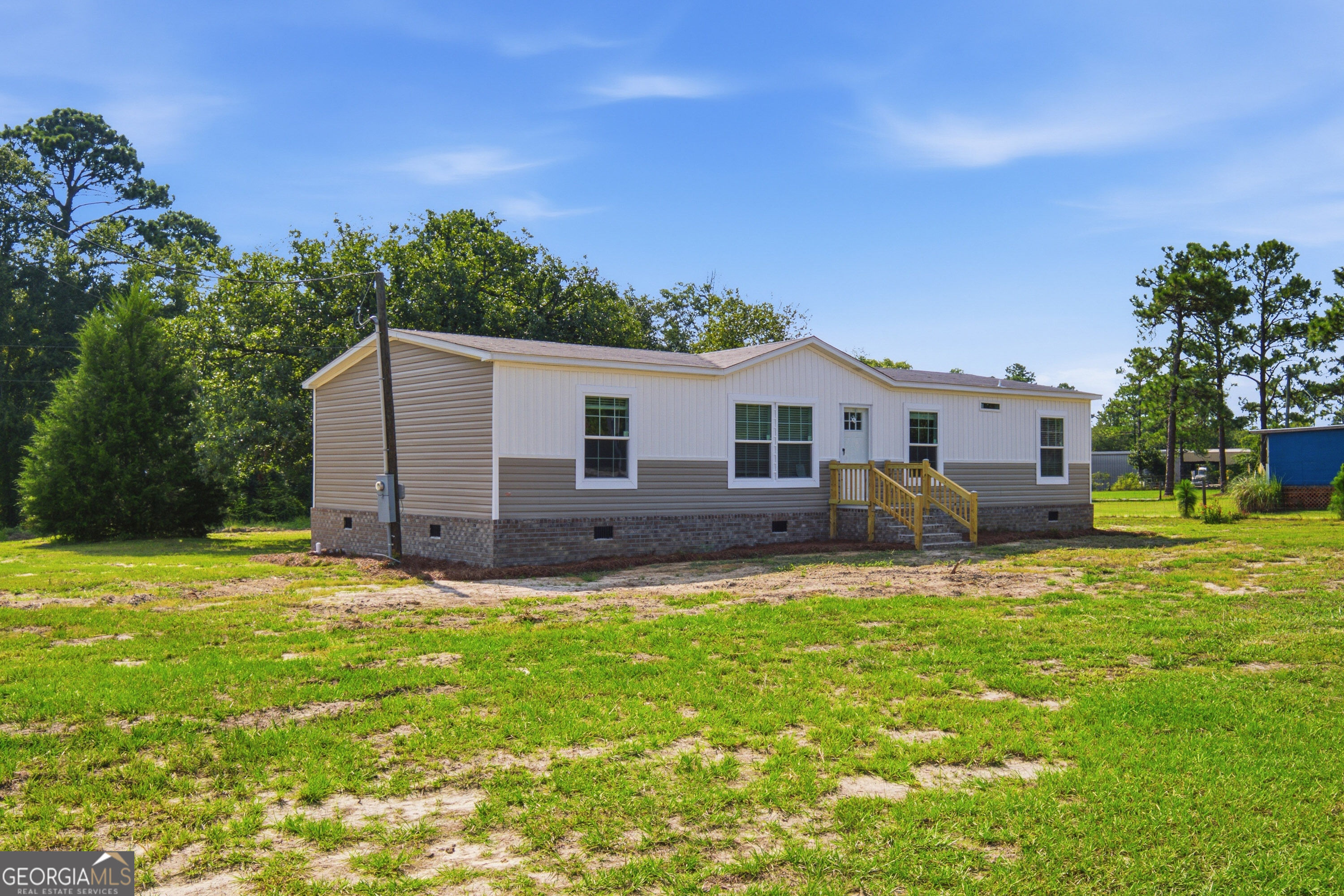 1137 5th Avenue Twin City GA 30471