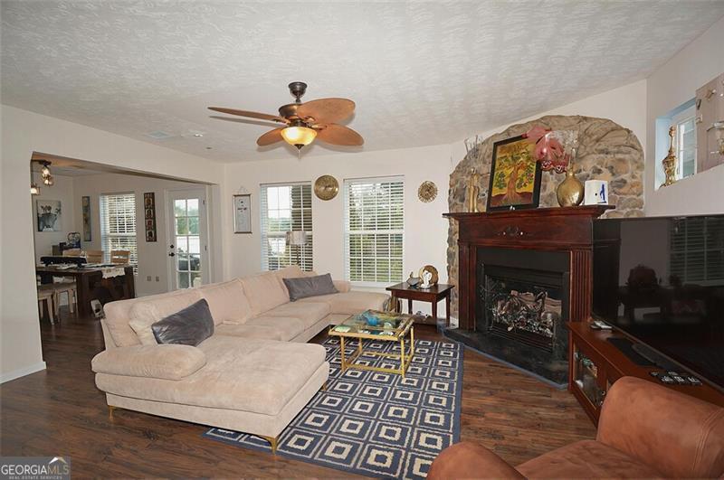 5 Granite Court Dallas GA 30132