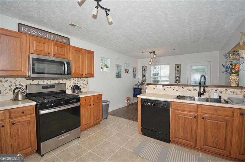 5 Granite Court Dallas GA 30132