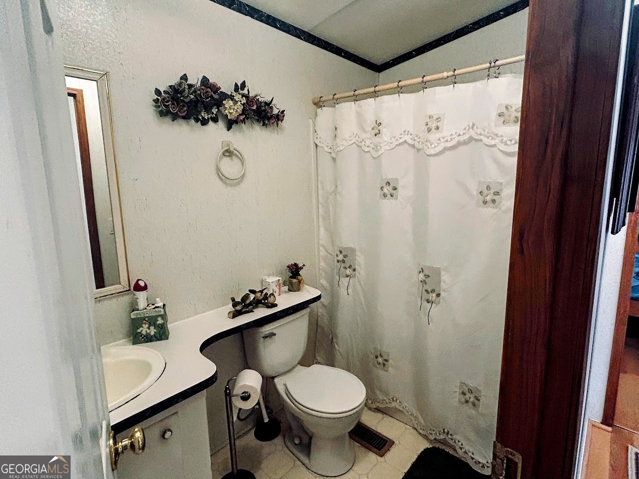 156 Flatrock Road Eatonton GA 31024