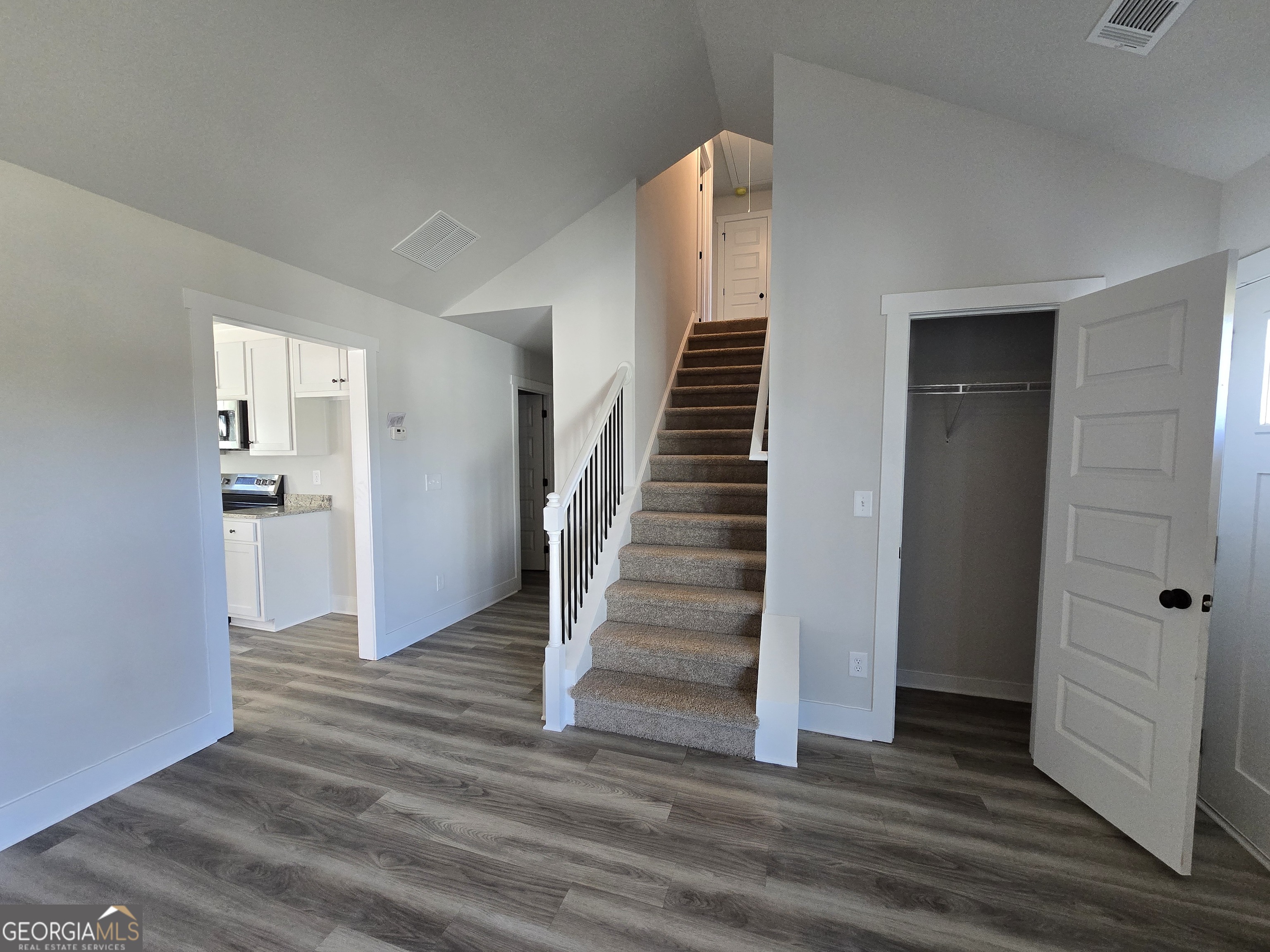 92 Armstrong Drive Mansfield GA 30055