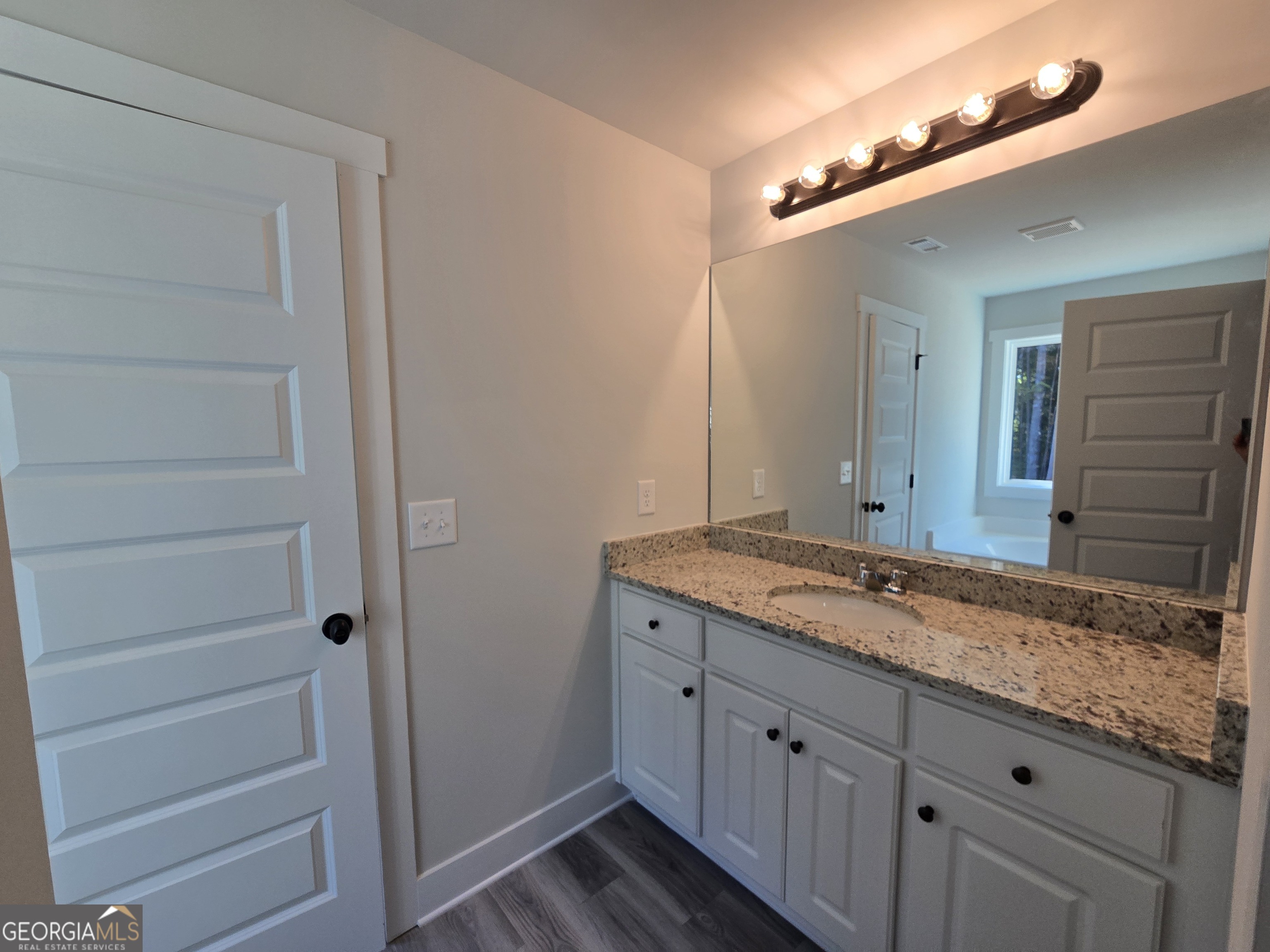 92 Armstrong Drive Mansfield GA 30055