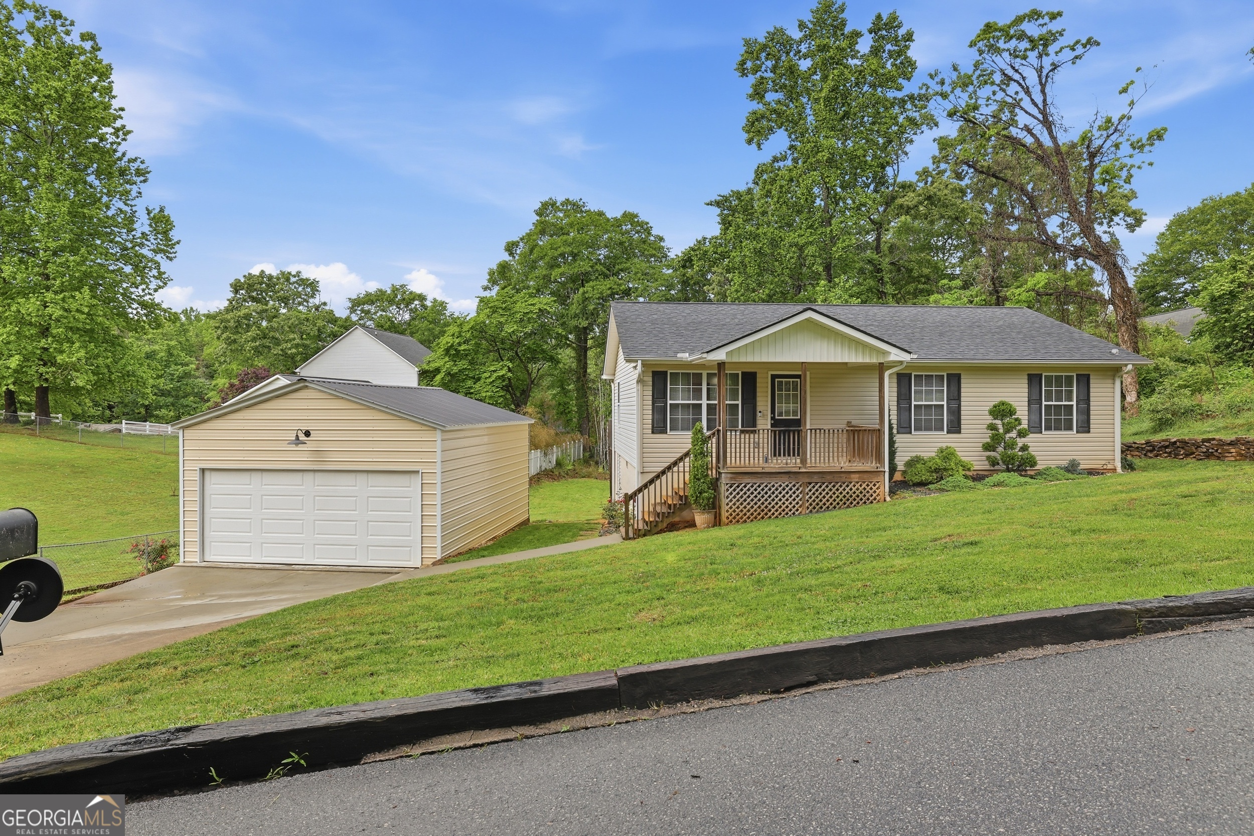 152 Russ Circle Clarkesville GA 30523