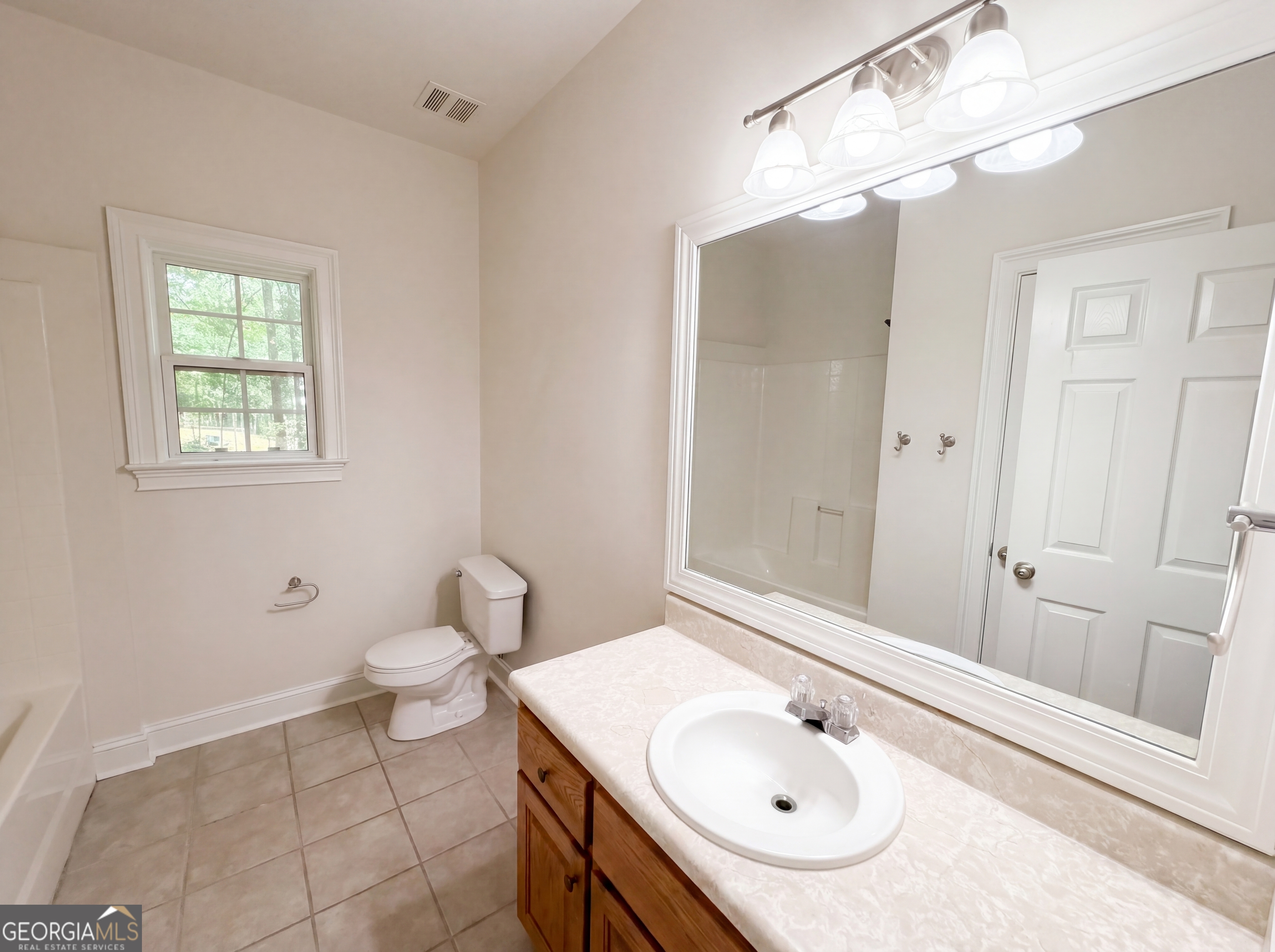 141 Lake Chase Drive S Griffin GA 30224