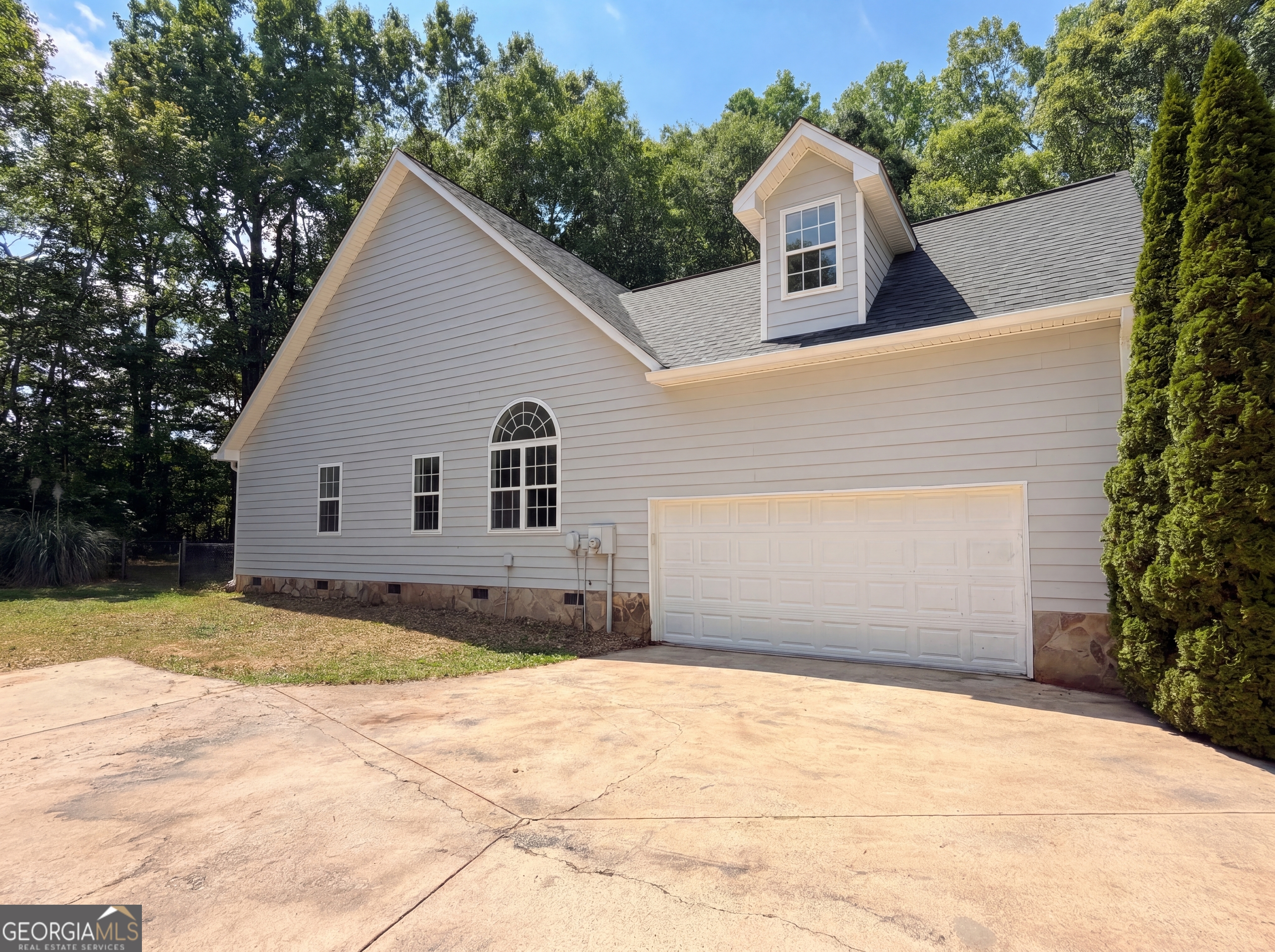 141 Lake Chase Drive S Griffin GA 30224