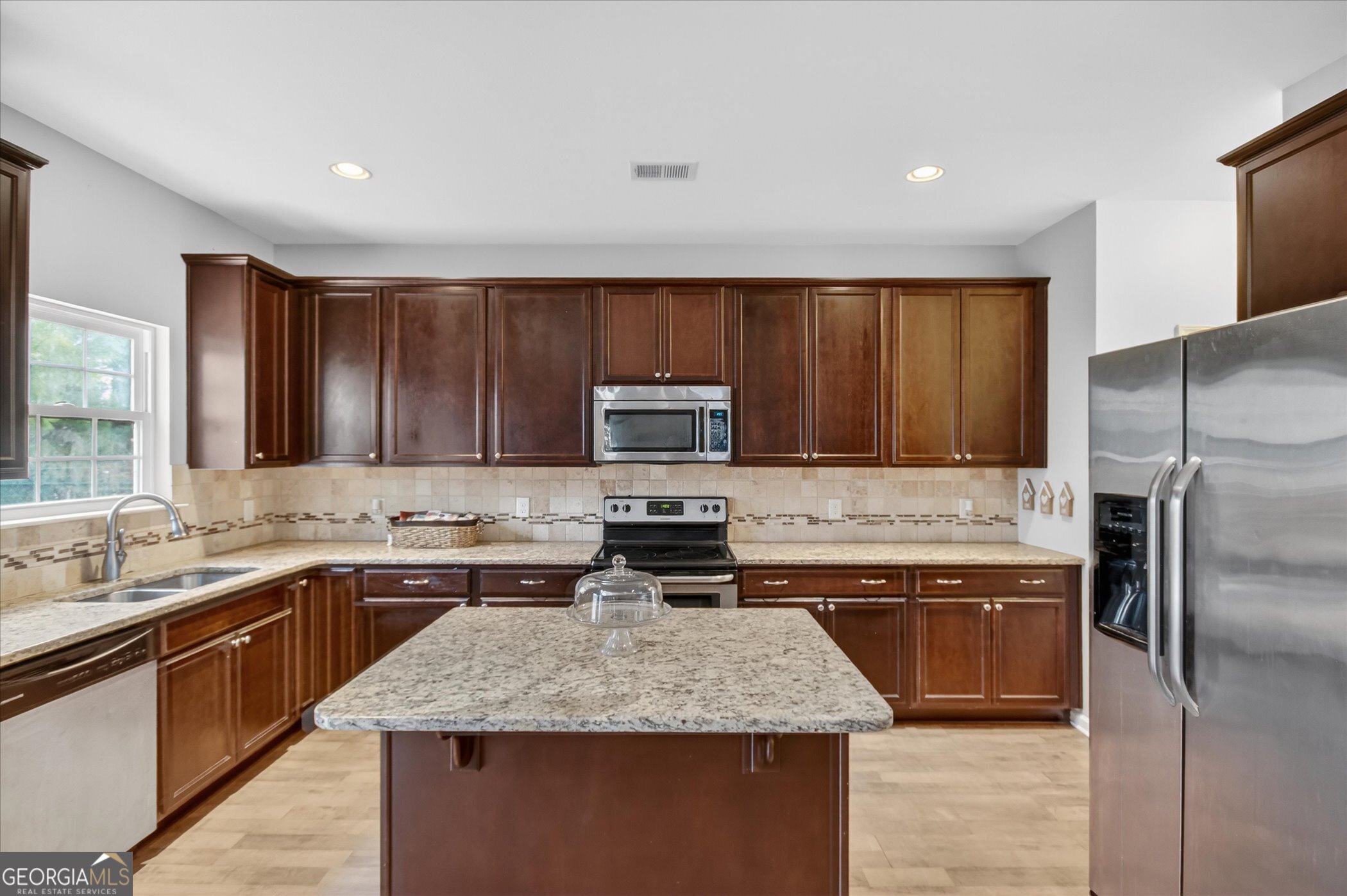 140 Mosswood Drive Savannah GA 31405