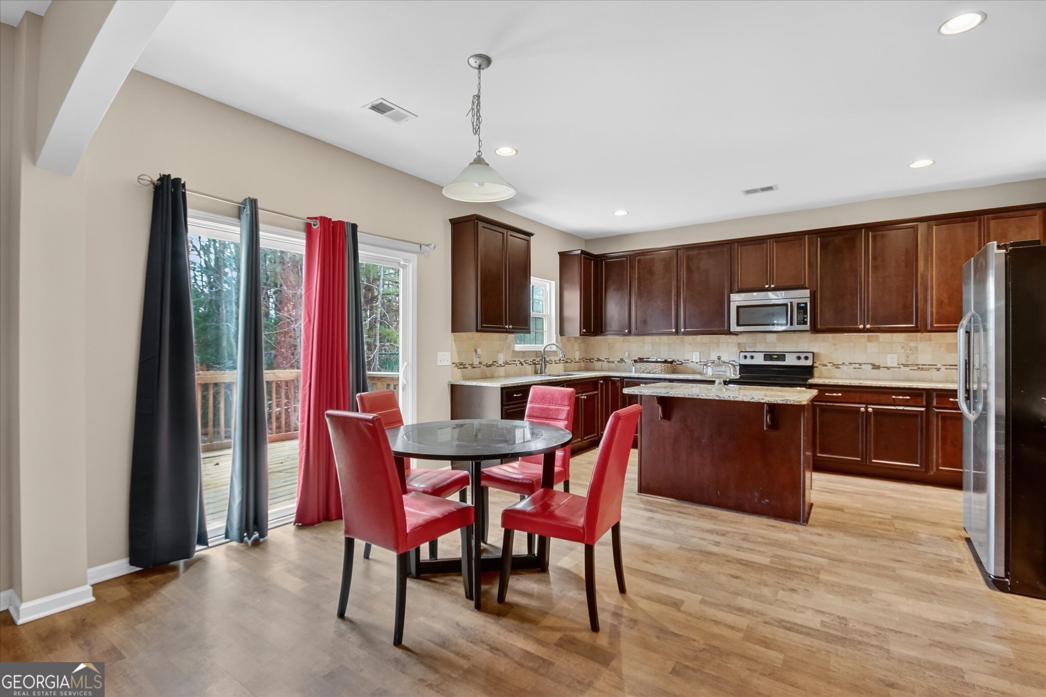 140 Mosswood Drive Savannah GA 31405