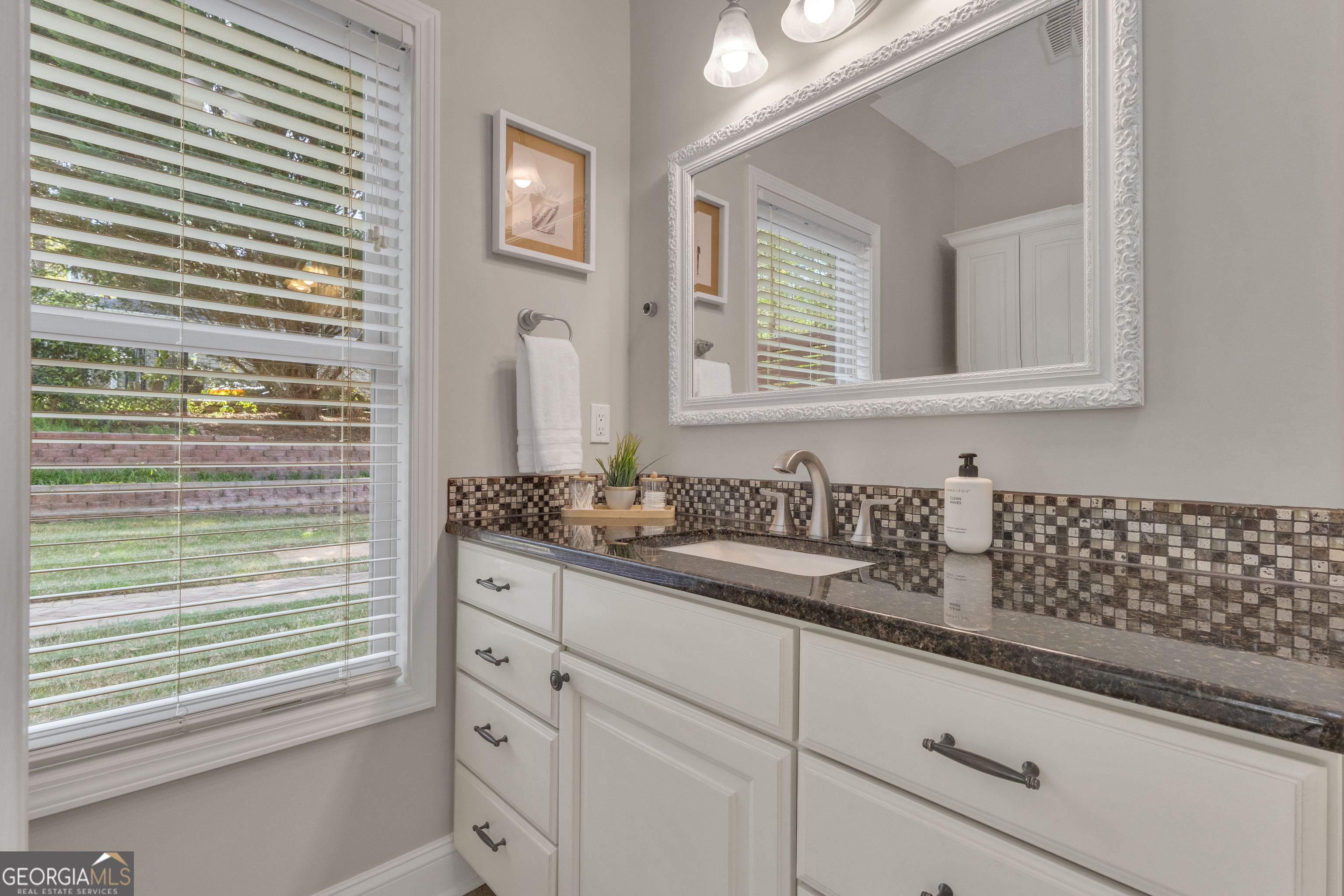 54 Sturgess Run Sharpsburg GA 30277
