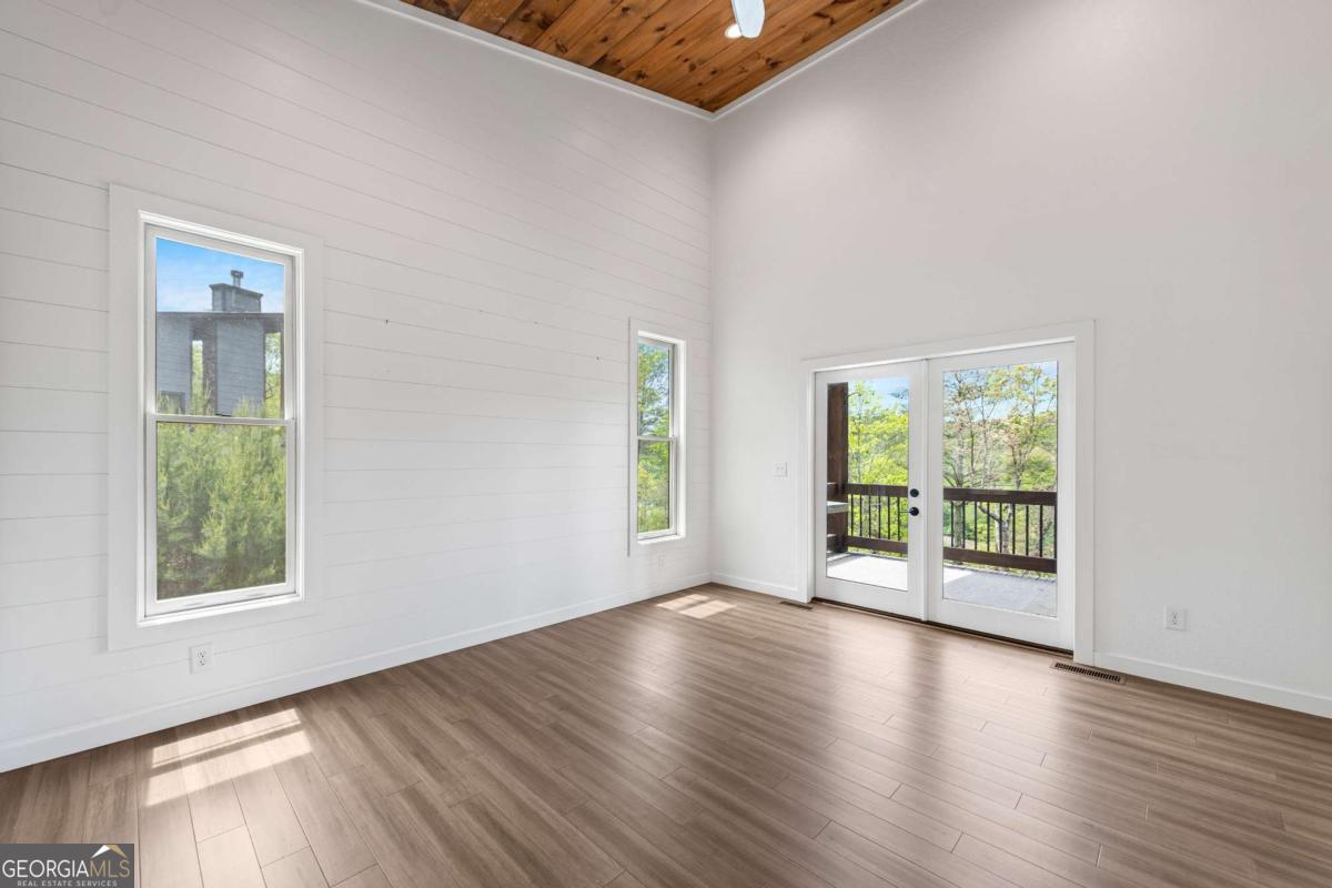 670 River Hill Road Mineral Bluff GA 30559