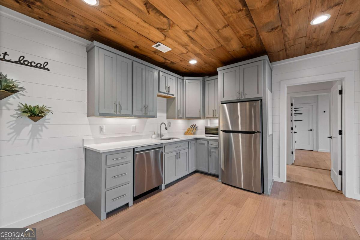 670 River Hill Road Mineral Bluff GA 30559