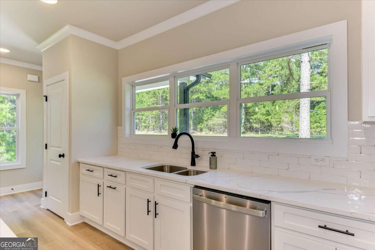 1192 Sunset Cove Tignall GA 30668