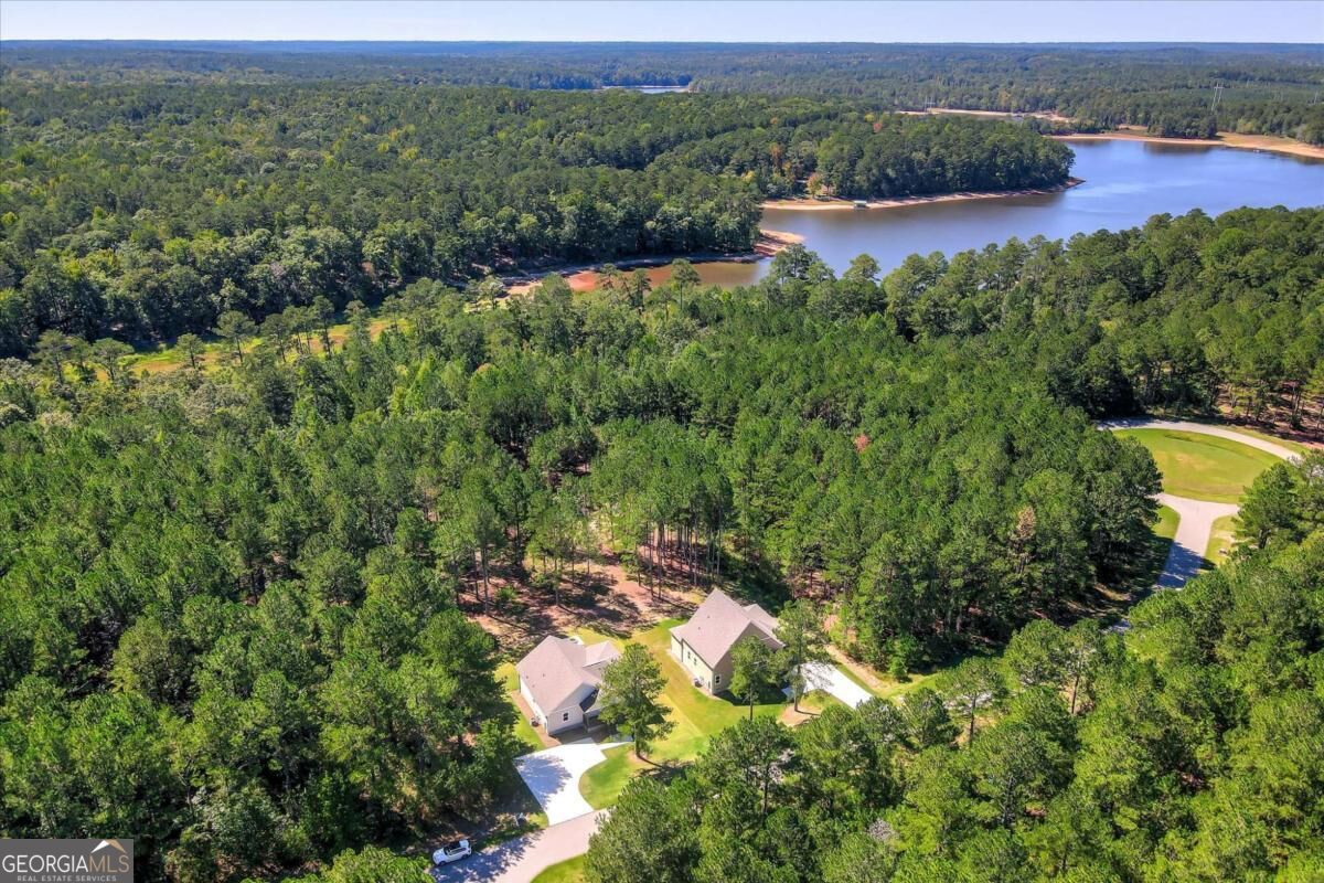 1192 Sunset Cove Tignall GA 30668