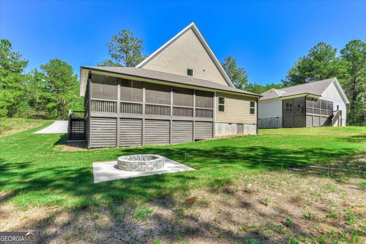 1192 Sunset Cove Tignall GA 30668