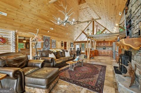 328 Arapaho Walk Mineral Bluff GA 30559