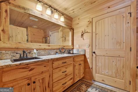 328 Arapaho Walk Mineral Bluff GA 30559