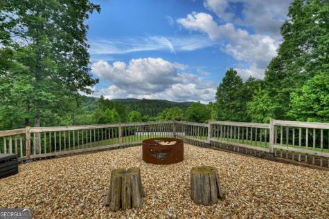 328 Arapaho Walk Mineral Bluff GA 30559