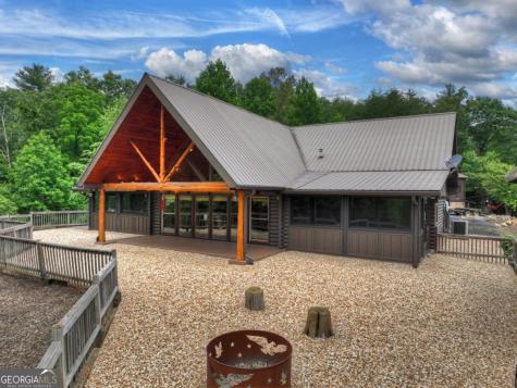 328 Arapaho Walk Mineral Bluff GA 30559
