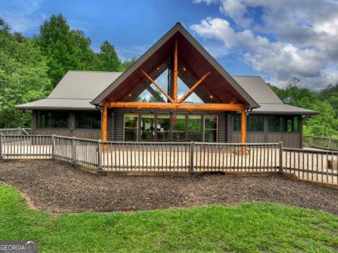 328 Arapaho Walk Mineral Bluff GA 30559