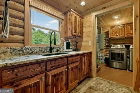 328 Arapaho Walk Mineral Bluff GA 30559