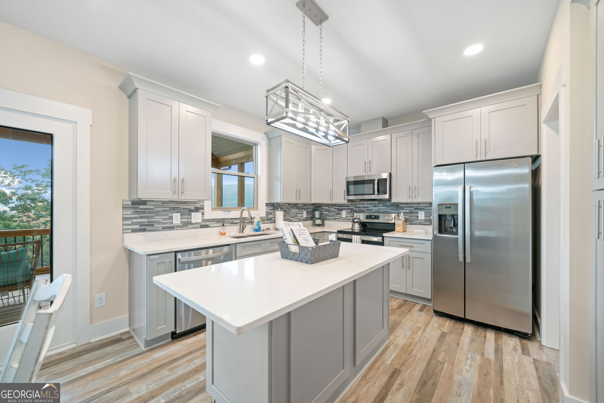 102 Moose Loop Waleska GA 30183