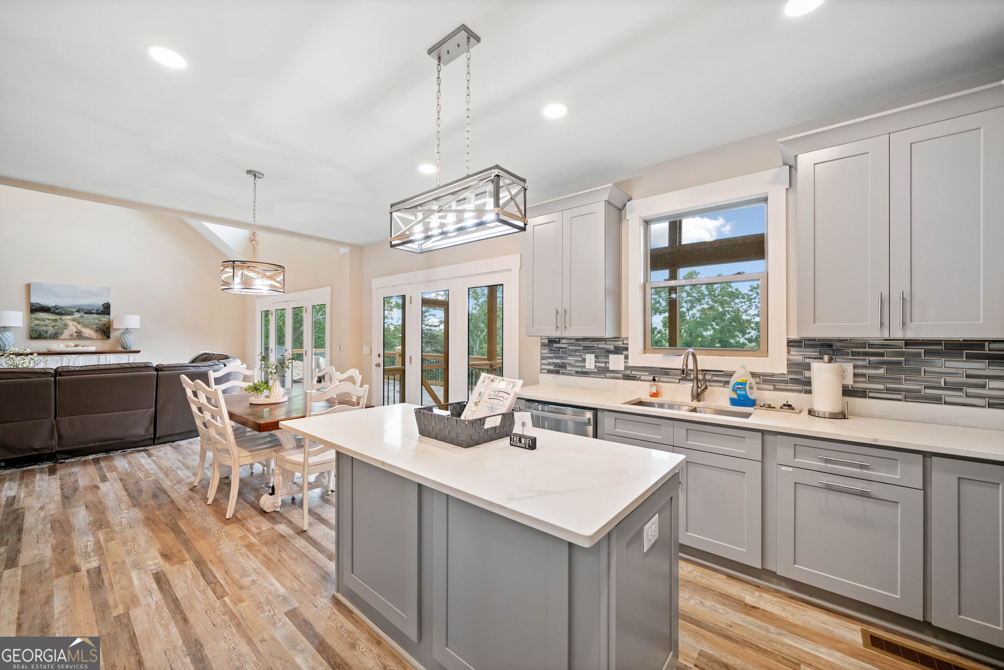 102 Moose Loop Waleska GA 30183