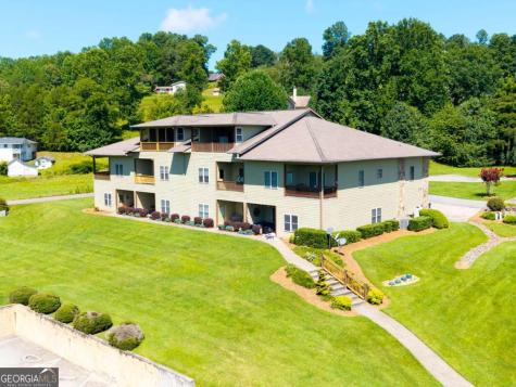 1724 Watercrest Way Young Harris GA 30582