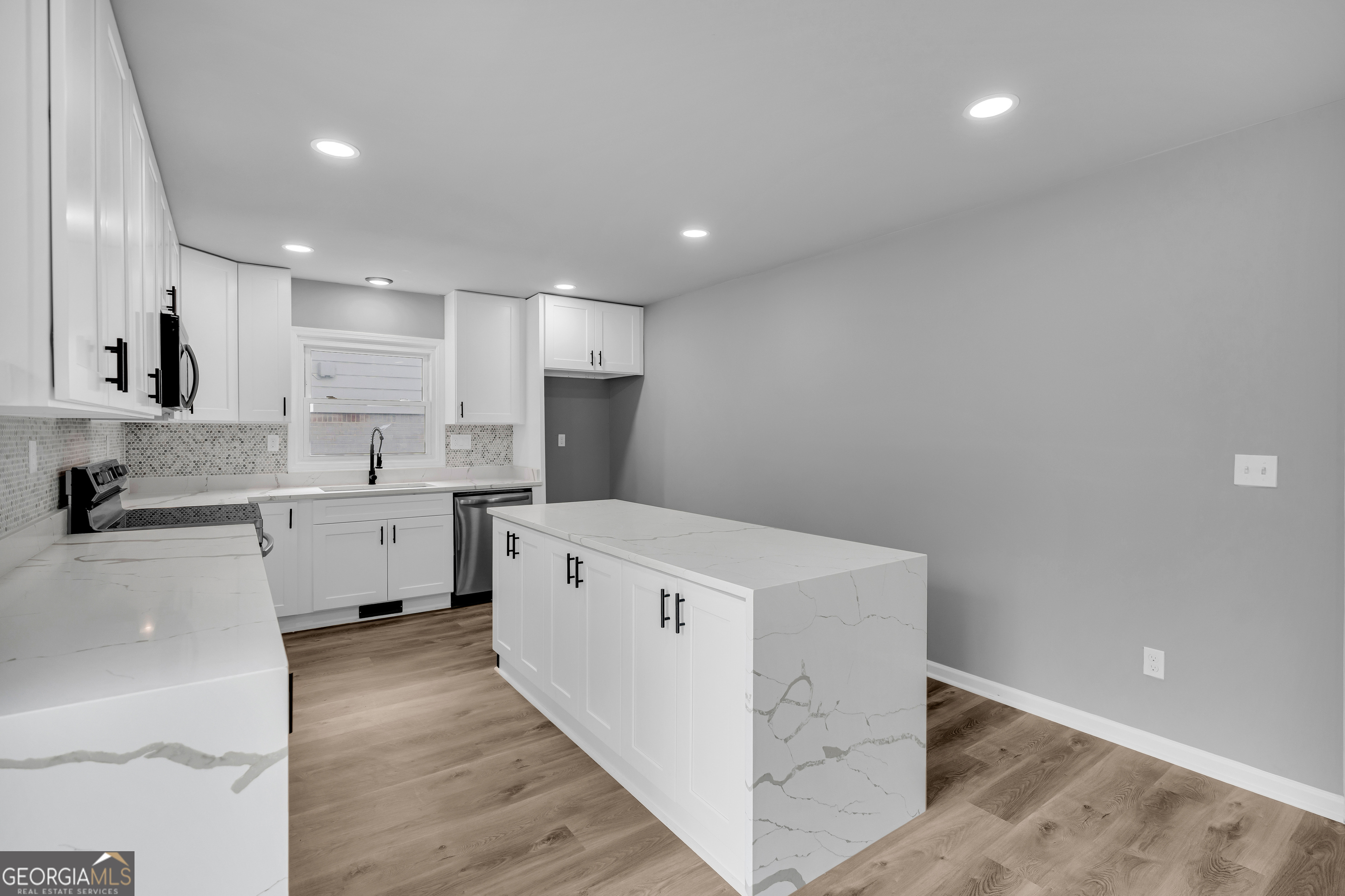 4104 Emerald Lake Drive Decatur GA 30035