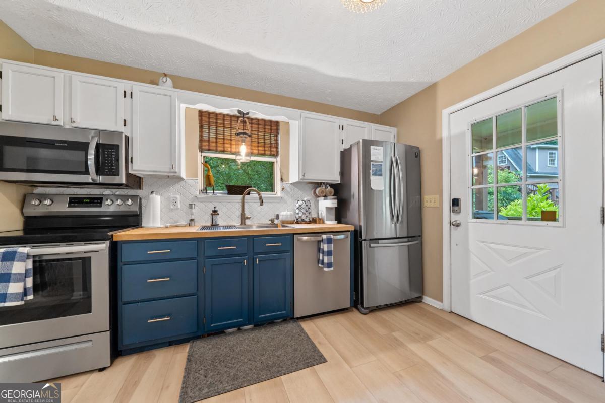 408 Rockville Springs Drive Eatonton GA 31024