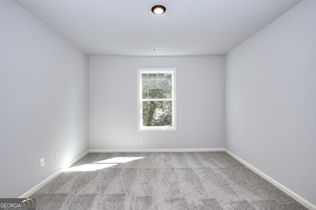19 Crest Drive Hartwell GA 30643