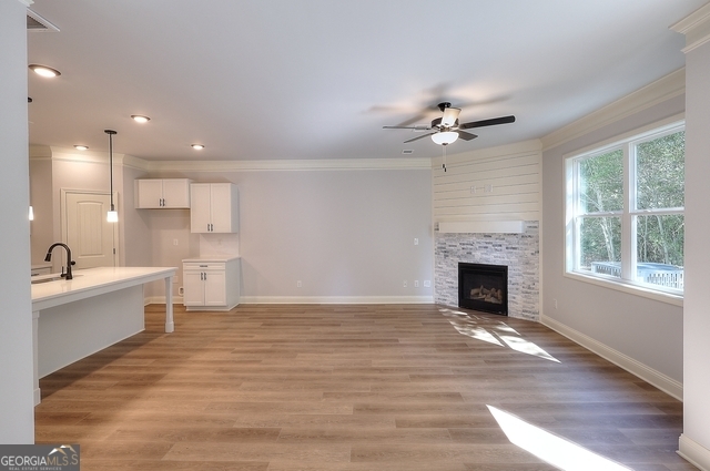 19 Crest Drive Hartwell GA 30643