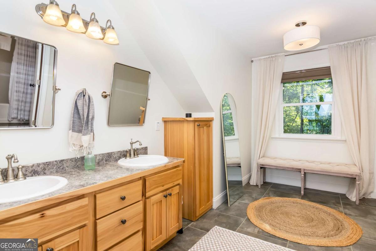 1269 Hunter Drive Ranger GA 30734
