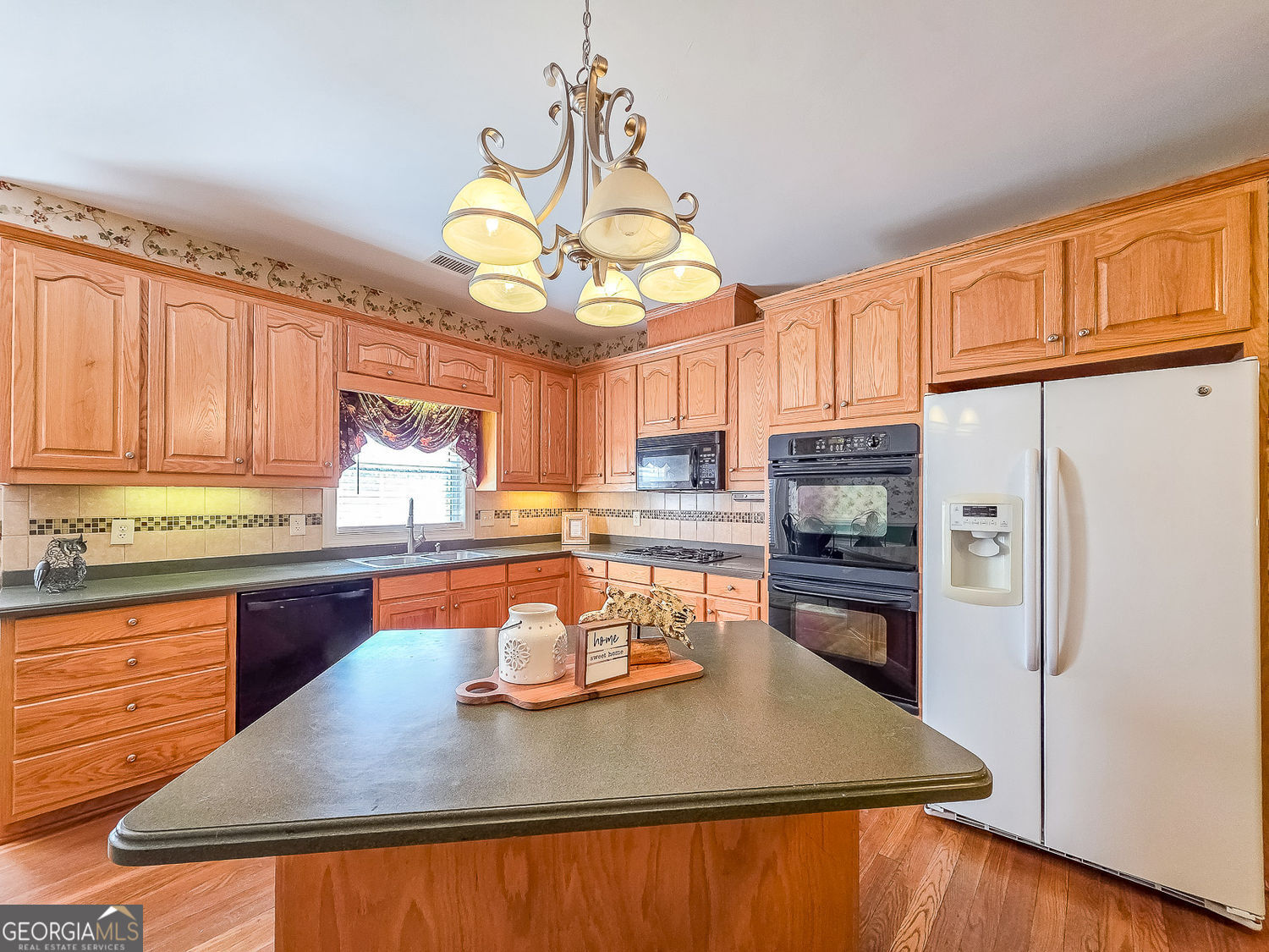 1236 Oakwood Place Loganville GA 30052