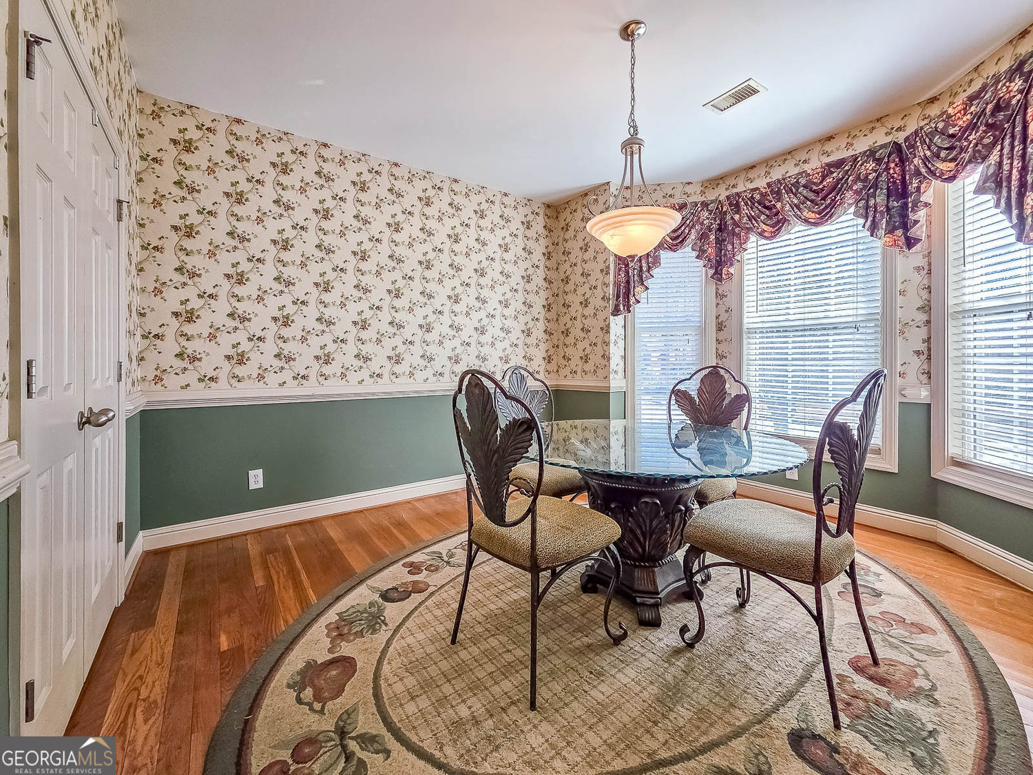 1236 Oakwood Place Loganville GA 30052