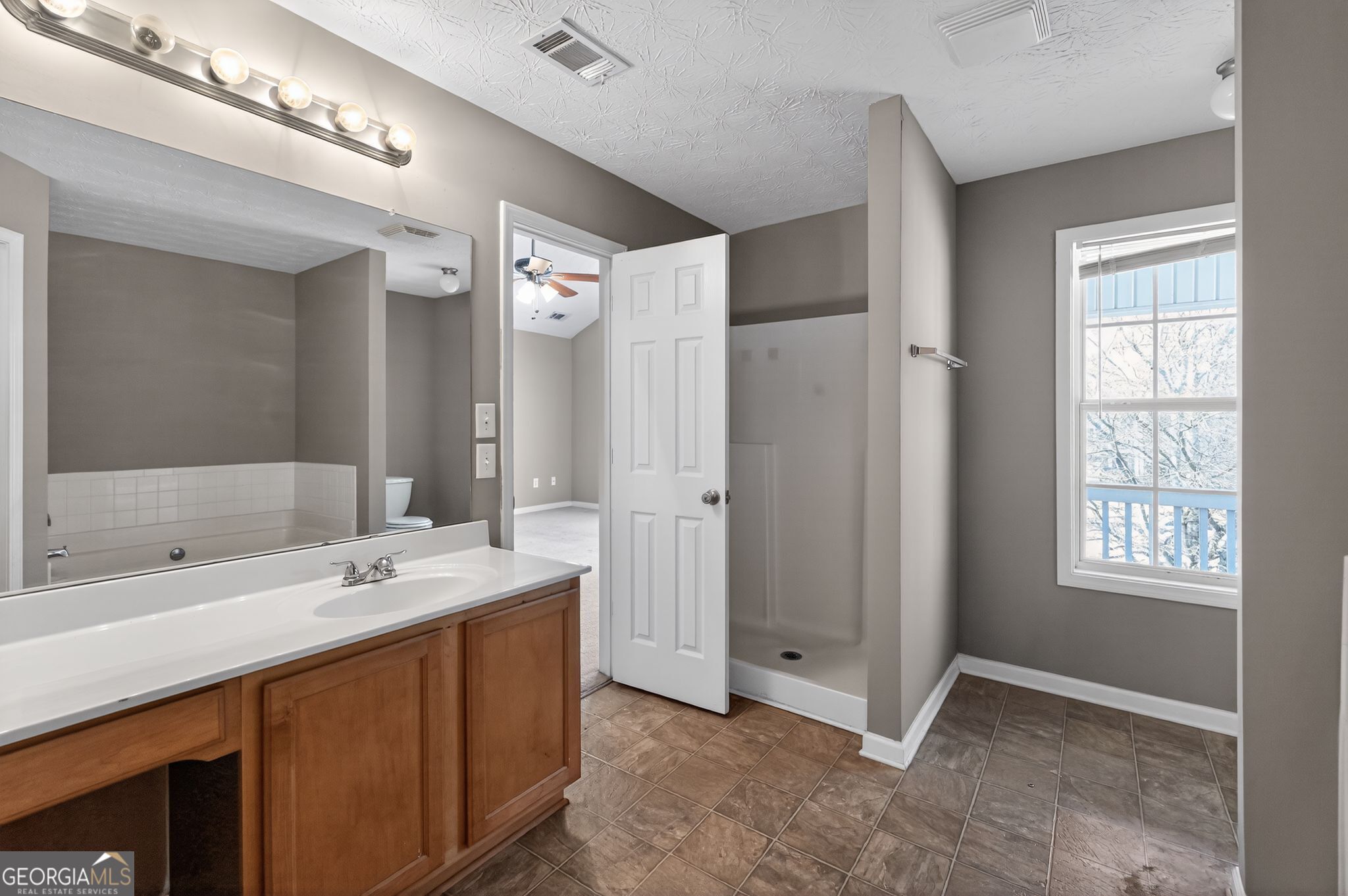 502 Shadow Valley Court Lithonia GA 30058